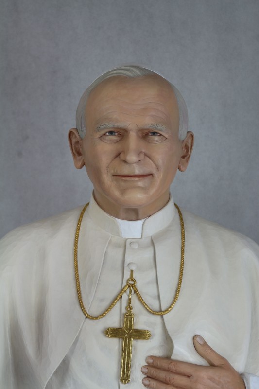 Jan Paweł II figura drewniana