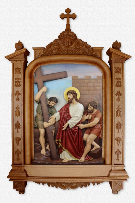 Stacja 2 - Stacje Drogi Krzyżowej - Jezus bierze krzyż na ramiona - rzeźbiona z dębowej ramie - figura drewniana