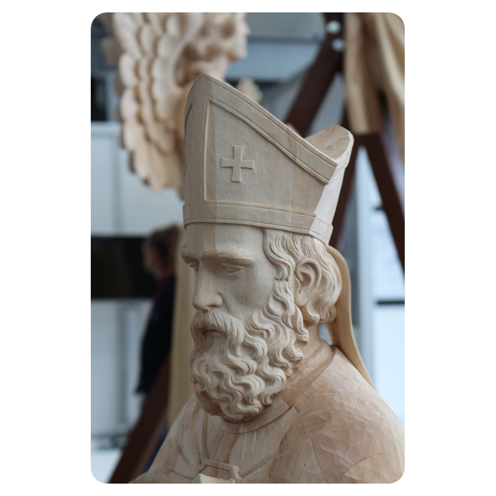 Rzeźba drewniana naturalne drewno