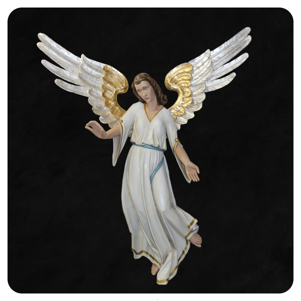 Anioł wiszący, polichromowany, wykonany w drewnie lipowym