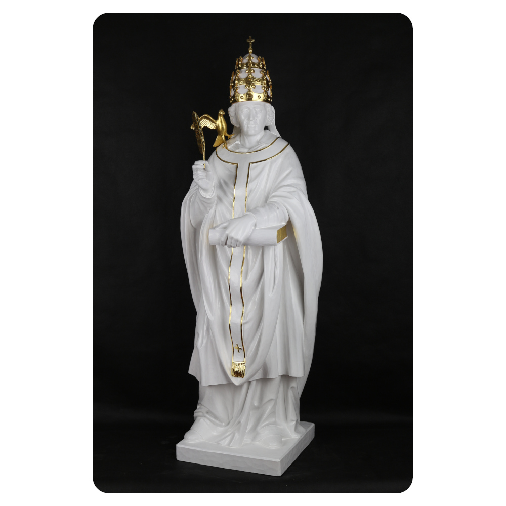 Polichromowana rzeźba wykonana w drewnie lipowym przedstawiająca świętego Grzegorza - Doktora Kościoła