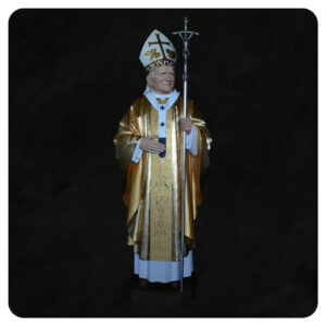 Jan Paweł II - figura drewniana, polichromowana, ze złoceniami złotem płatkowym