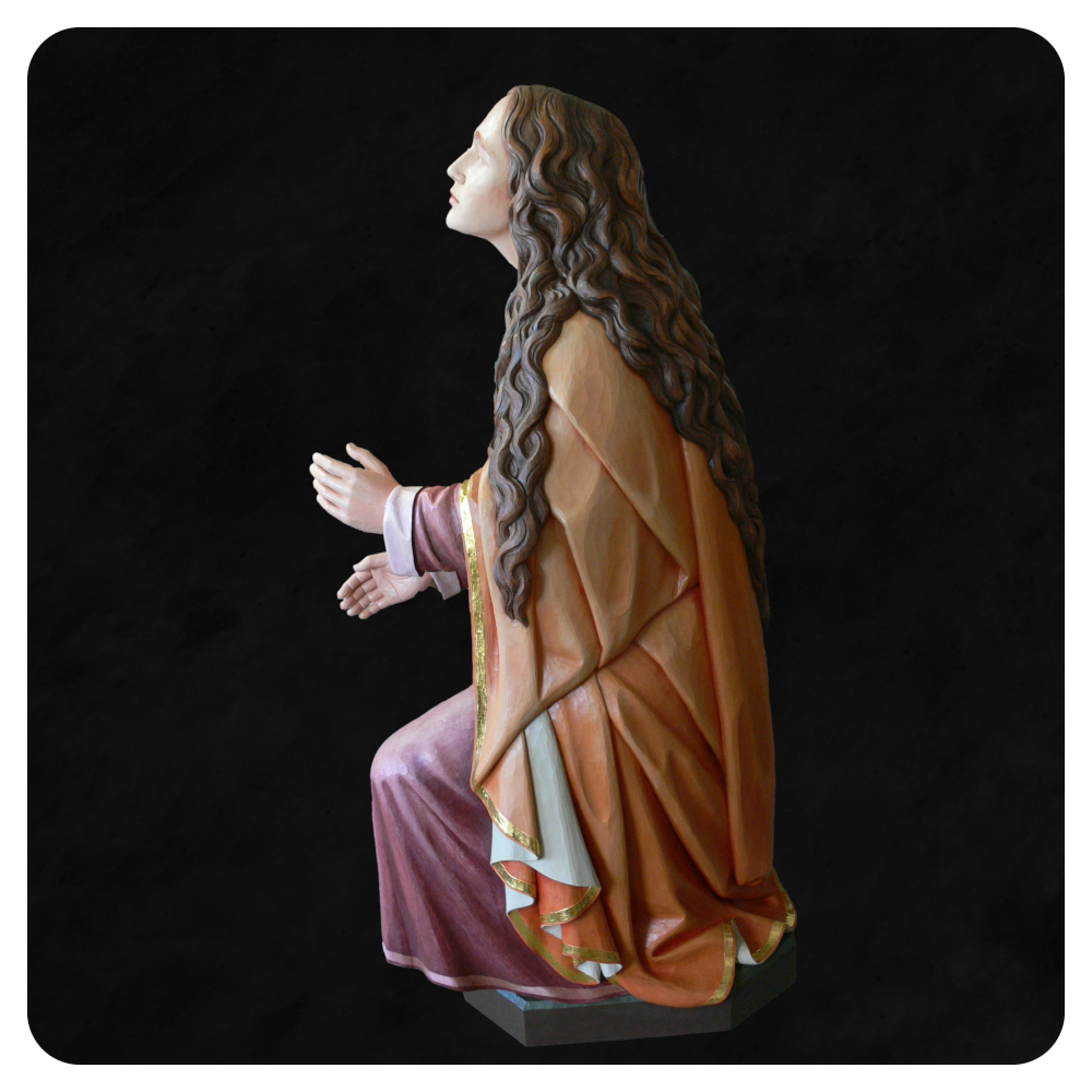 Magdalena klęcząca - ręcznie wykonana rzeźba