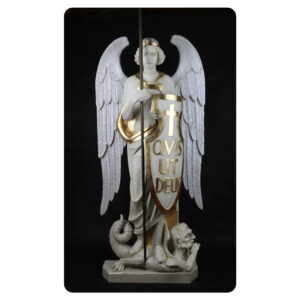 Archanioł Michał - rzeźba sakralna, przedstawiona z diabłem, włócznią i tarczą