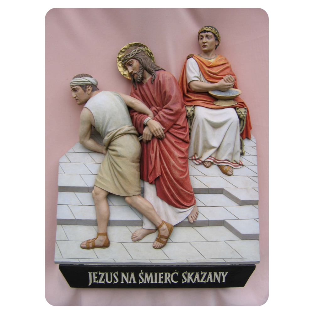 Stacja 1 Drogi Krzyżowej - Jezus na śmierć skazany - rzeźba w drewnie