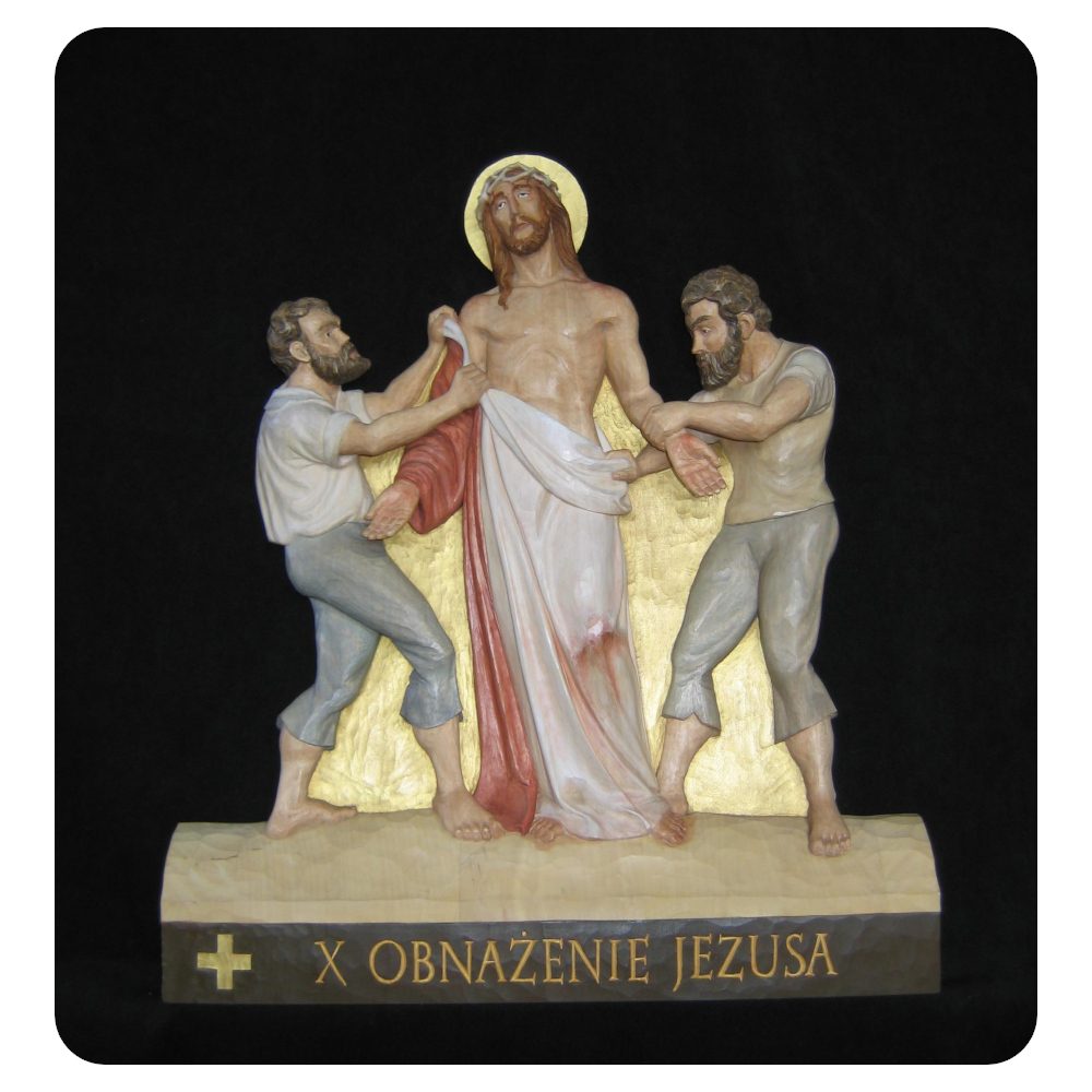 Stacja X Drogi Krzyżowej - Obnażenie Jezusa - płaskorzeźba drewniana