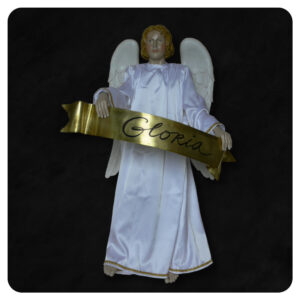 Anioł ze skrzydłami do szopki bożonarodzeniowej