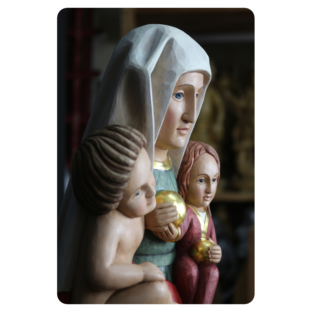 Anna Samotrzecia - figura drewniana, polichromowana