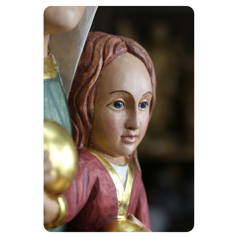 Anna Samotrzecia, zbliżenie na cześć rzeźby przedstawiające Maryję